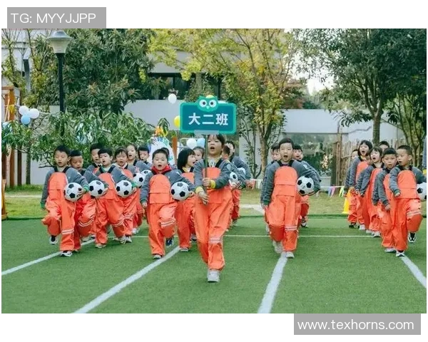 当她们在绿茵场上闪耀足球女星的梦想与奋斗之路